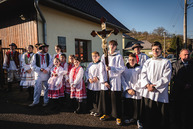 Zväčšiť fotografiu - Pietna spomienka aj hodové veselice – taká bola sobota v kraji - TSK_Slopná_Selec_mini